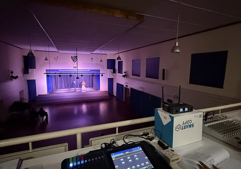 Cue The Magic – Behind The Scenes, On The Gallery And In The Wings!